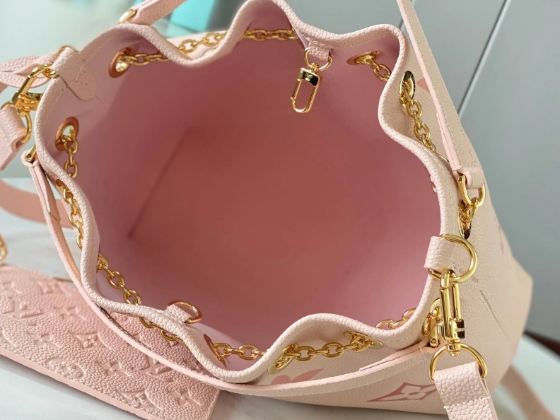 EyeCatching LX Satchel bags 8884