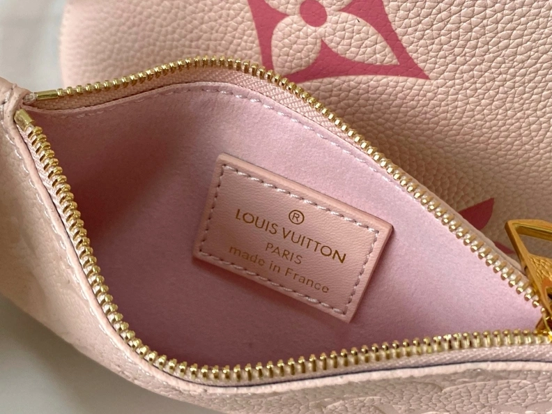 EyeCatching LX Satchel bags 8884