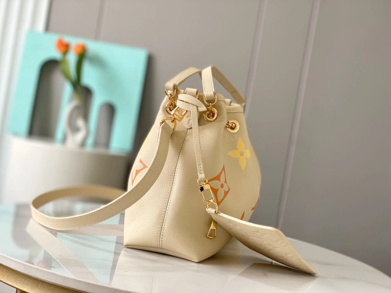 LX Satchel bags Fashionable 8873