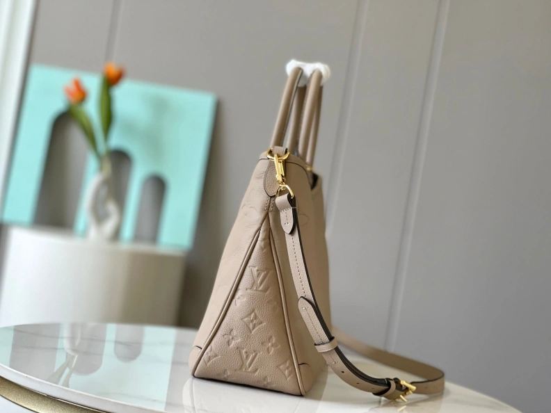 LX Top Handle Bags Flexible 8236