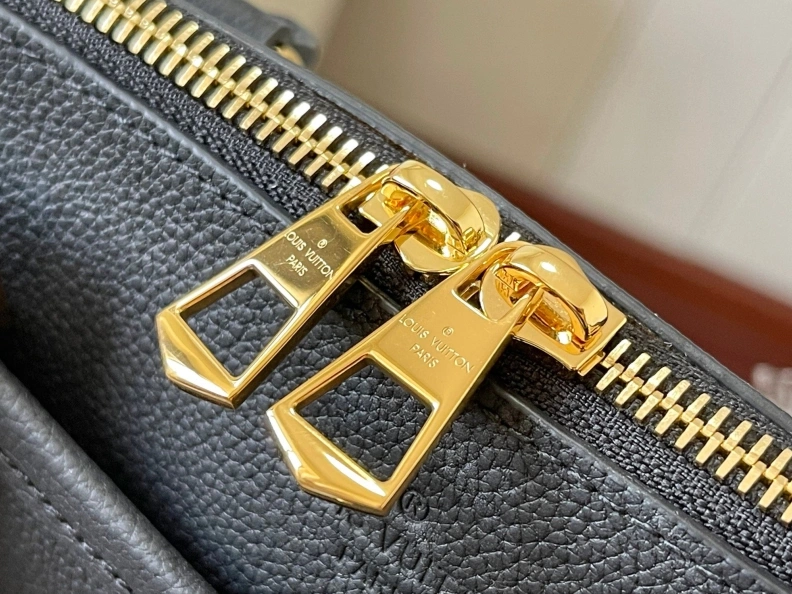 Versatile LX Shopping Bags 8634