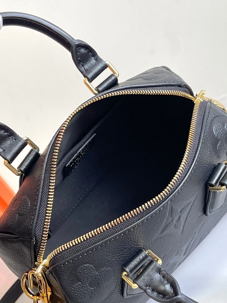 LX Speedy Bags Stylish 8494