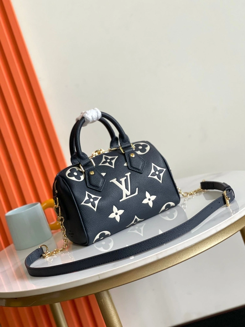 BestValue LX Speedy Bags 8511