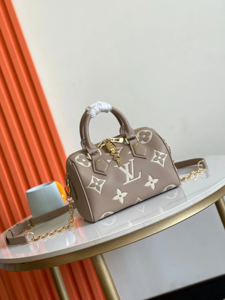 LX Speedy Bags Versatile 8505