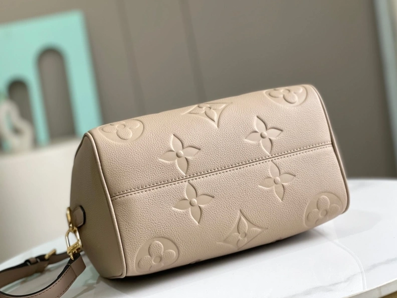 Sleek LX Speedy Bags 8496