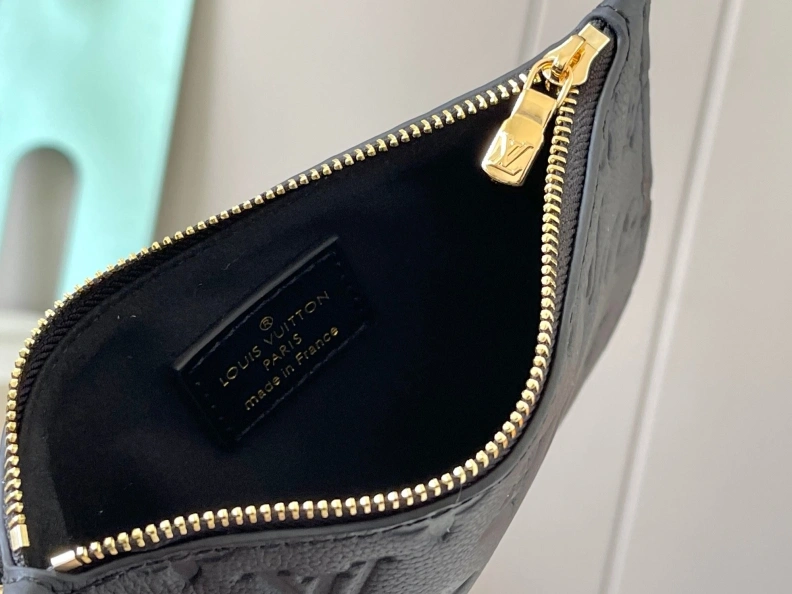 LX Satchel bags Reliable 8881