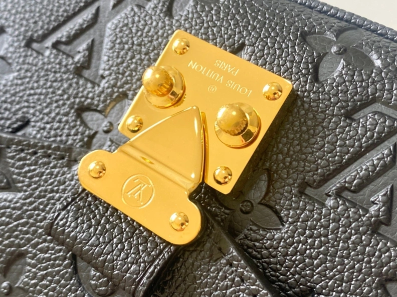 LX Satchel bags Timeless 8855