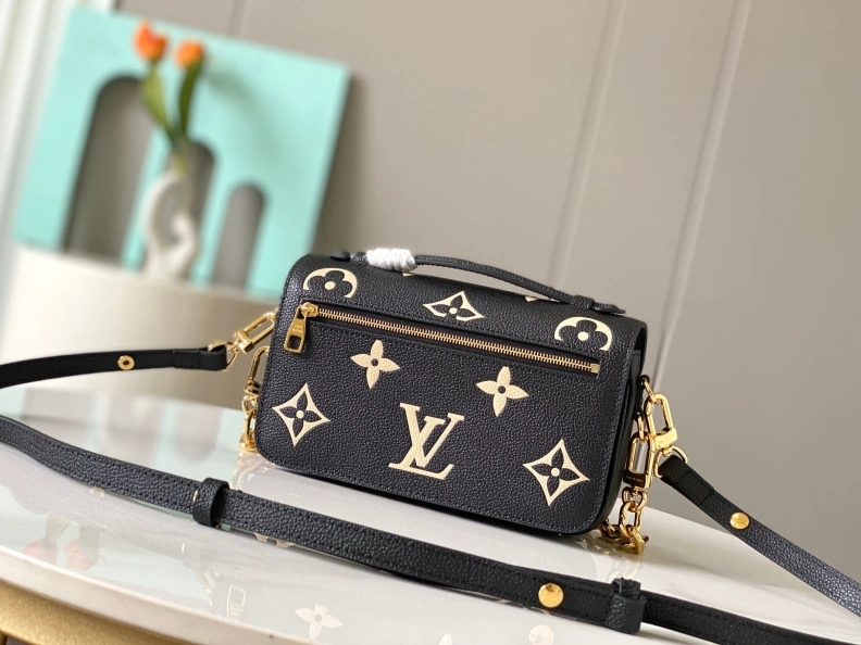 LX Satchel bags Practical 8869