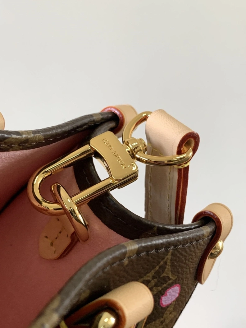 LX Top Handle Bags Timeless 8215