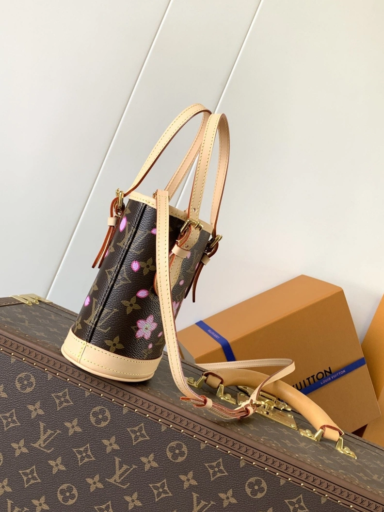 LX Top Handle Bags Classic 8222