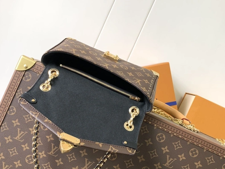 LX Satchel bags ModernLook 8865