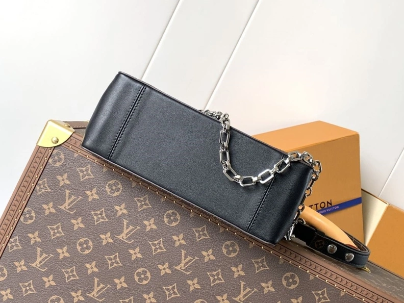 LX Satchel bags EyeCatching 8862