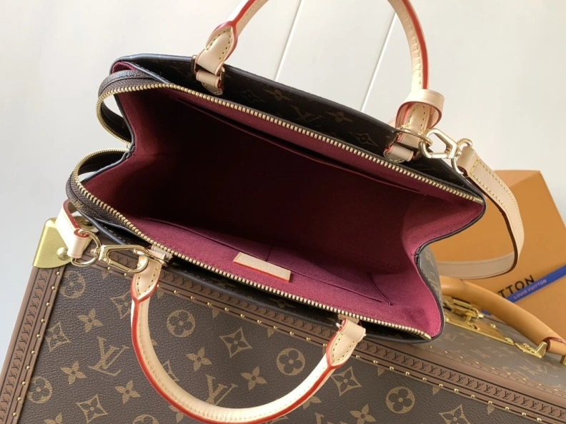 WellDesigned LX Top Handle Bags 8212