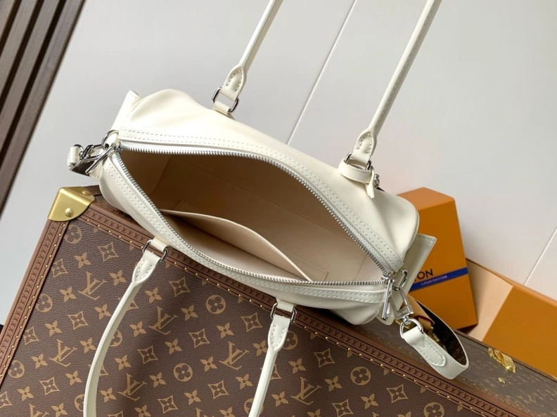 LX Top Handle Bags StreetReady 8227