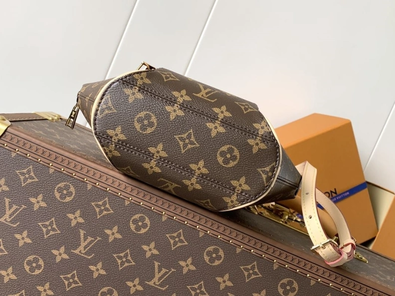 LX Top Handle Bags Comfortable 8219
