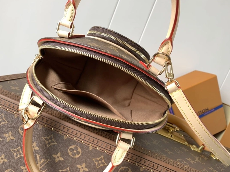 LX Top Handle Bags Comfortable 8219