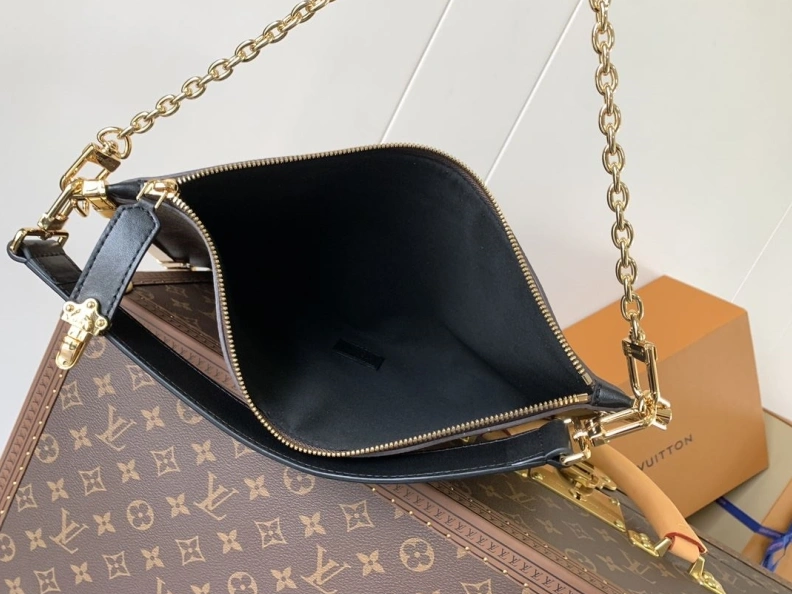 Flexible LX Top Handle Bags 8220