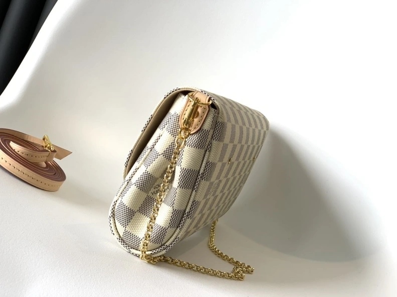 Comfortable LX Clutch Bags 9222