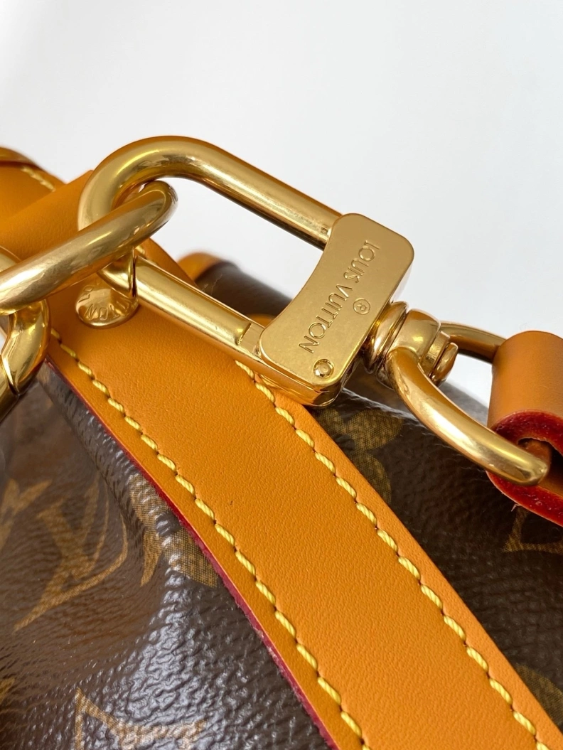 Modern LX Bucket Bags 9361