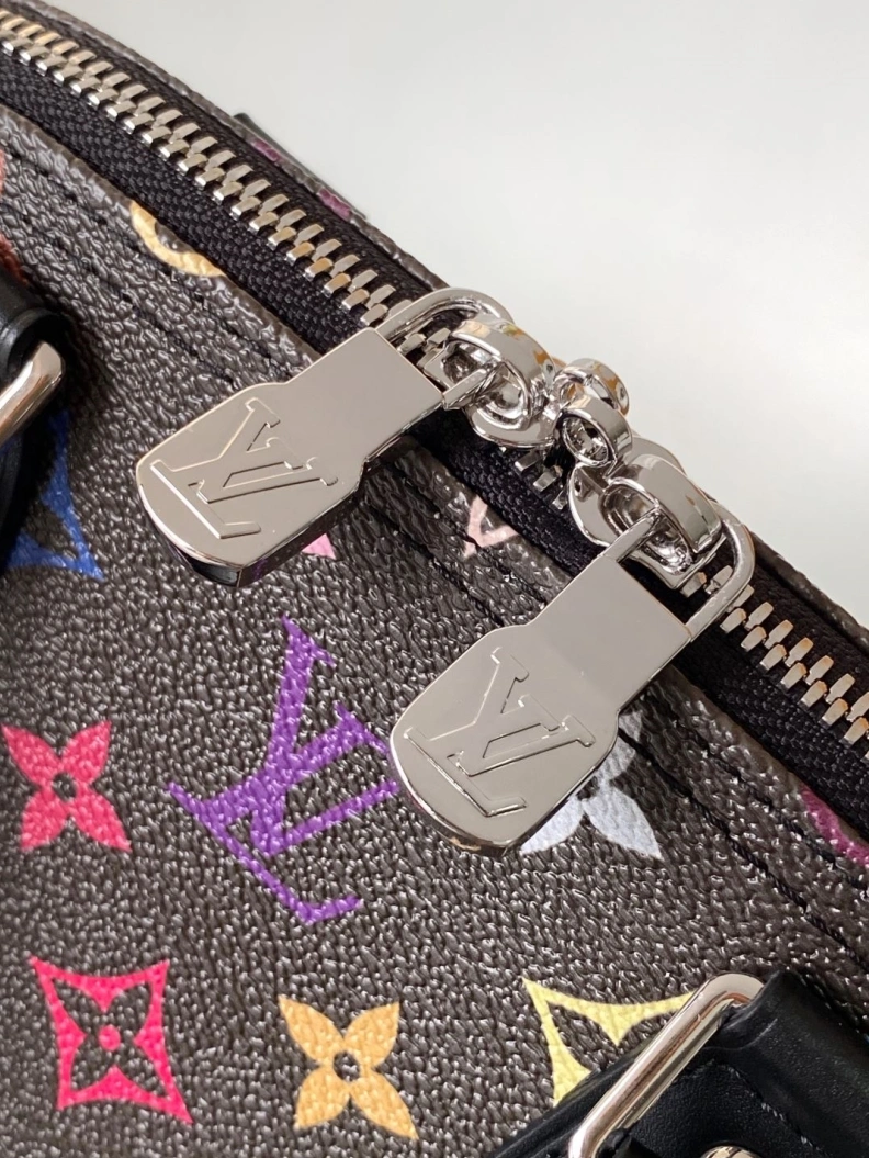 LX Top Handle Bags Sleek 8207