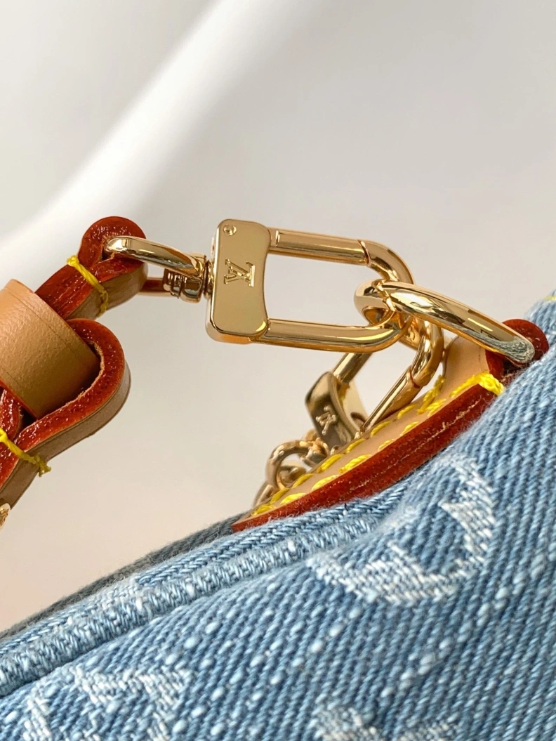 Comfortable LX Satchel bags 8842