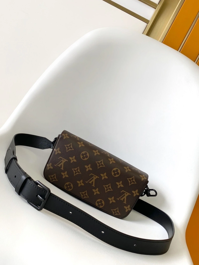 Cozy LX Satchel bags 8841