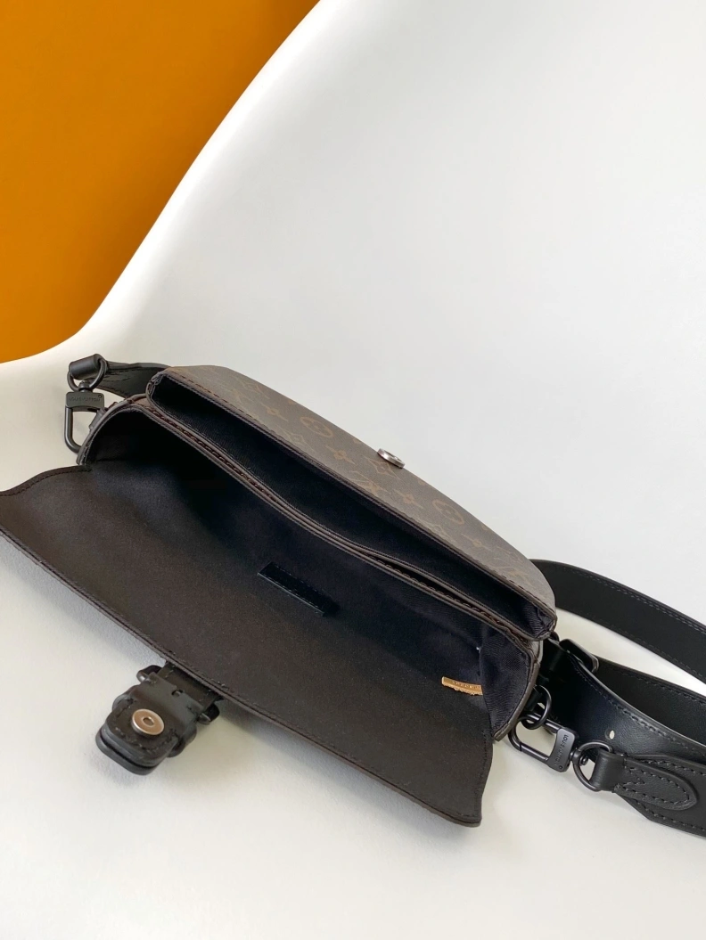 Cozy LX Satchel bags 8841
