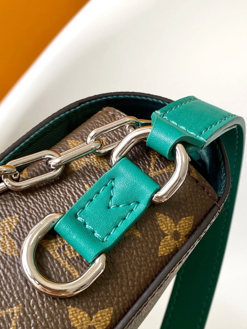 ModernLook LX Satchel bags 8847