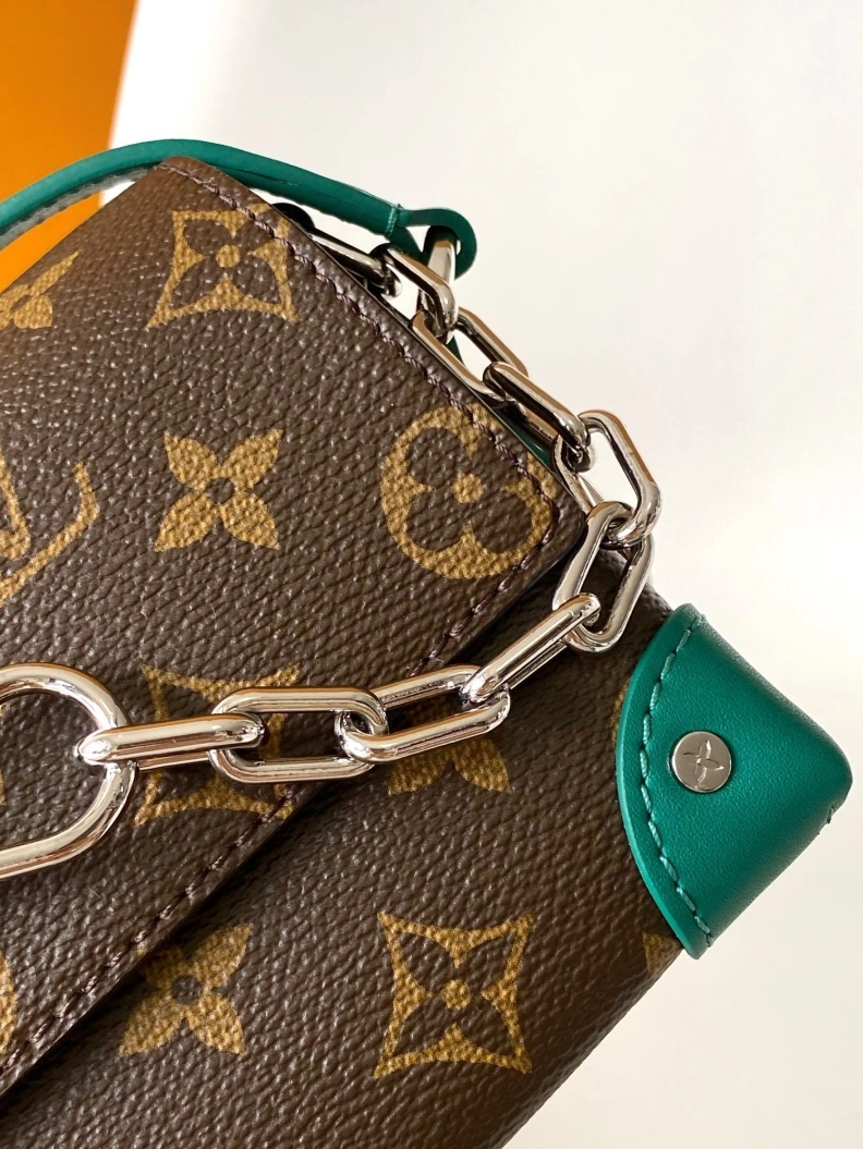 ModernLook LX Satchel bags 8847