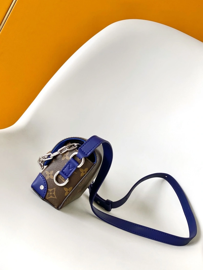 LX Satchel bags Versatile 8837