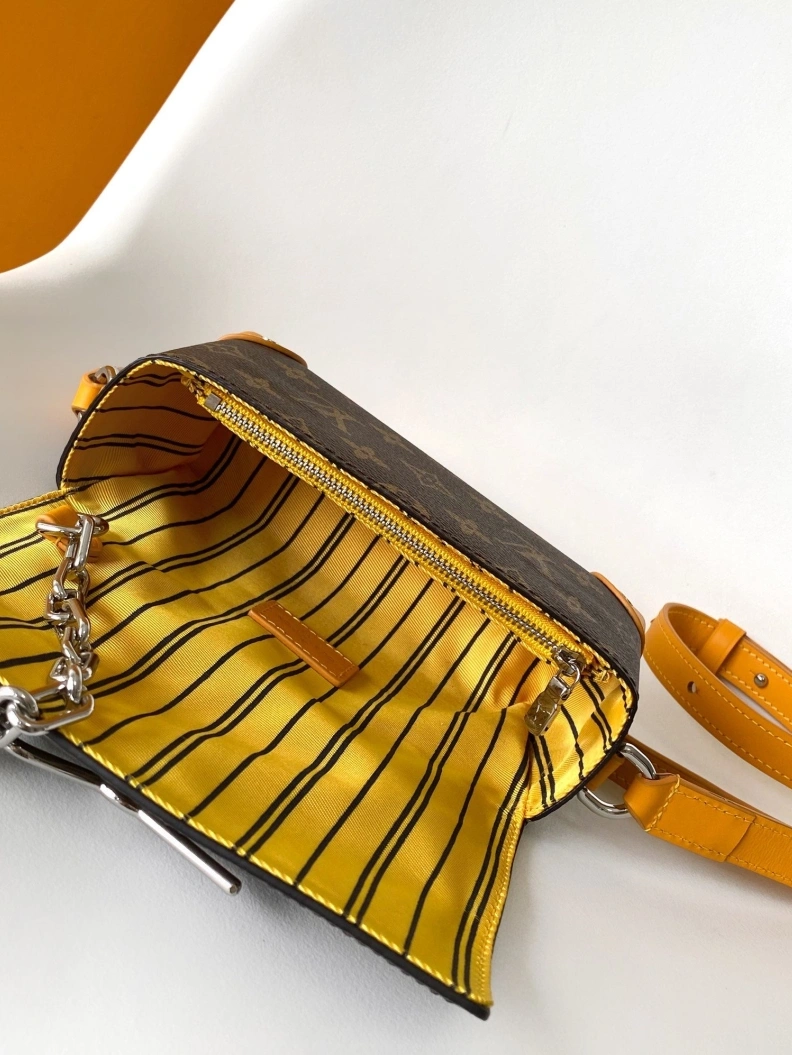 UrbanStyle LX Satchel bags 8828