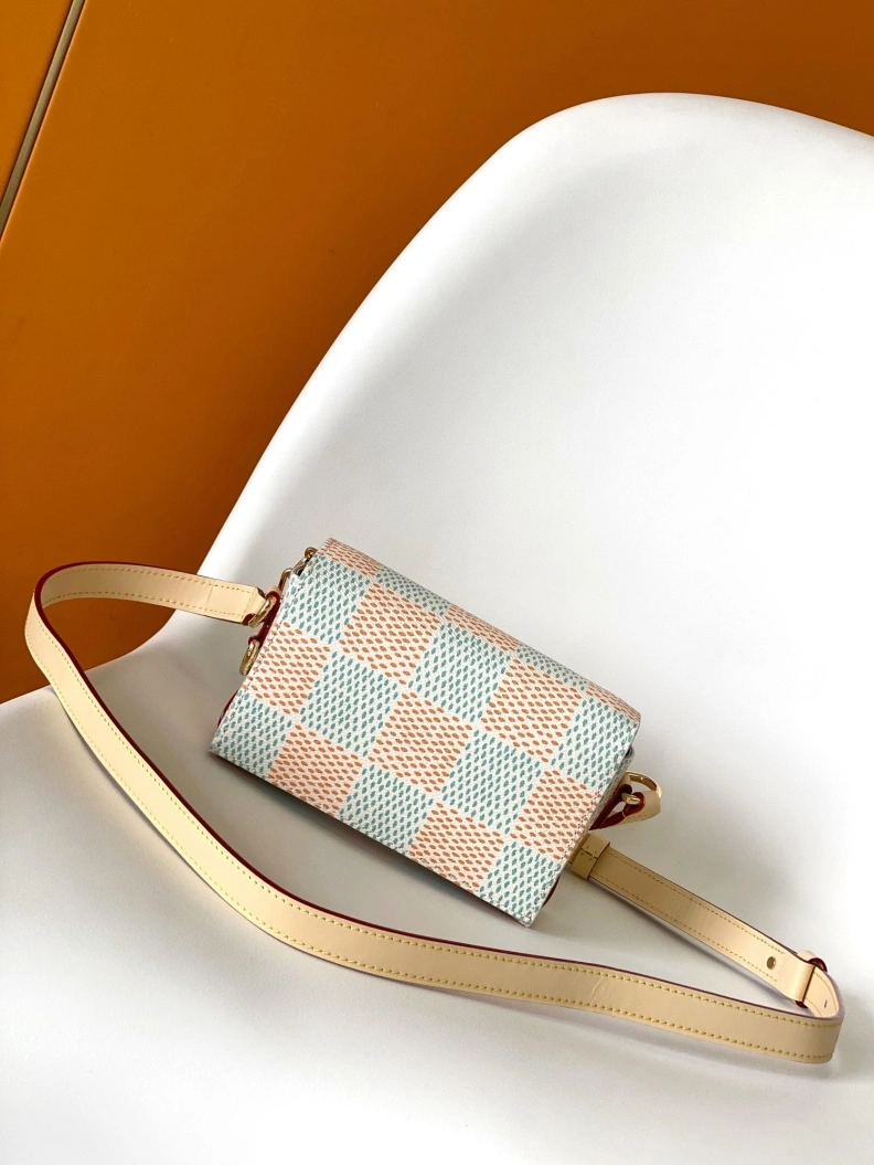 LX Satchel bags Bold 8836