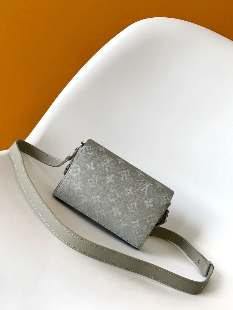 LX Satchel bags SportInspired 8833