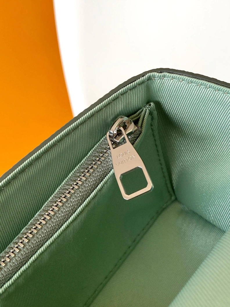 LX Satchel bags SportInspired 8833