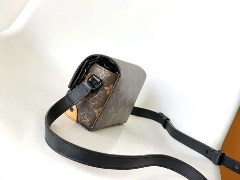 LX Satchel bags GoodFit 8825