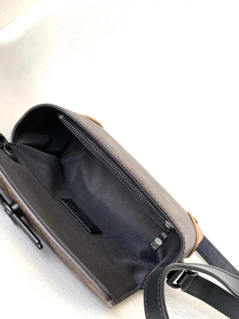 LX Satchel bags GoodFit 8825
