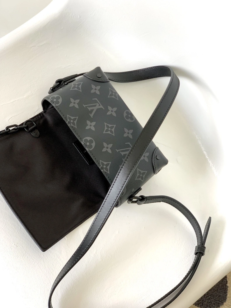 HighQuality LX Satchel bags 8826