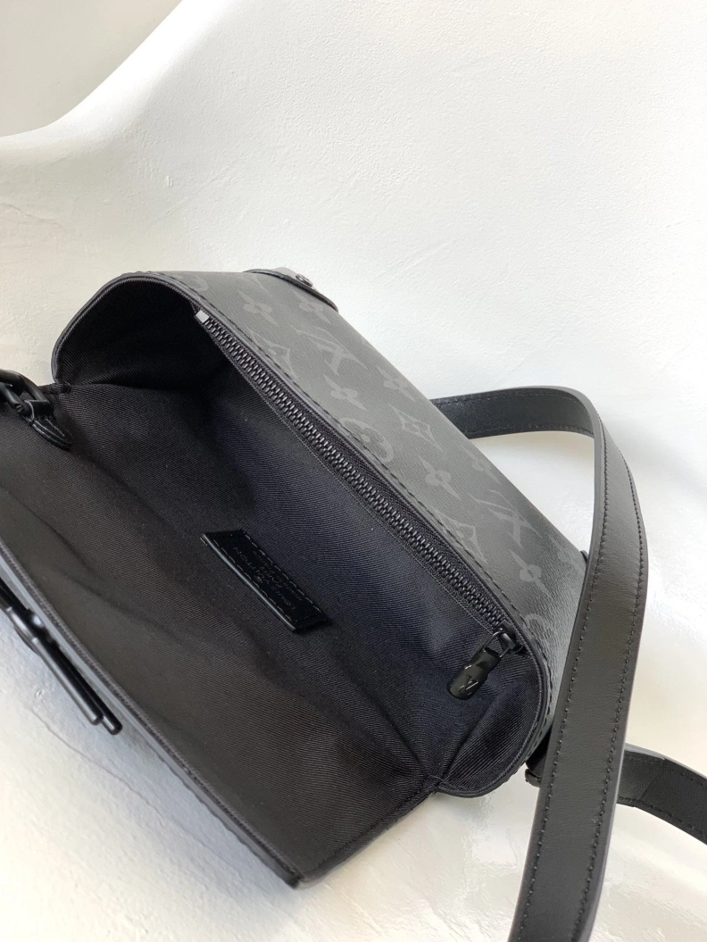 HighQuality LX Satchel bags 8826