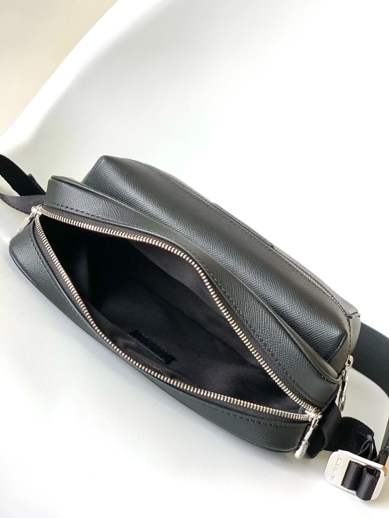 Vibrant LX Satchel bags 8848