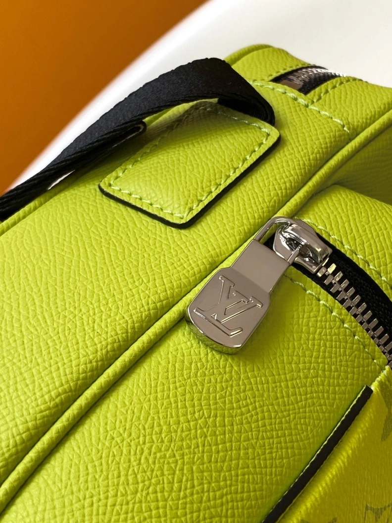 Timeless LX Satchel bags 8870