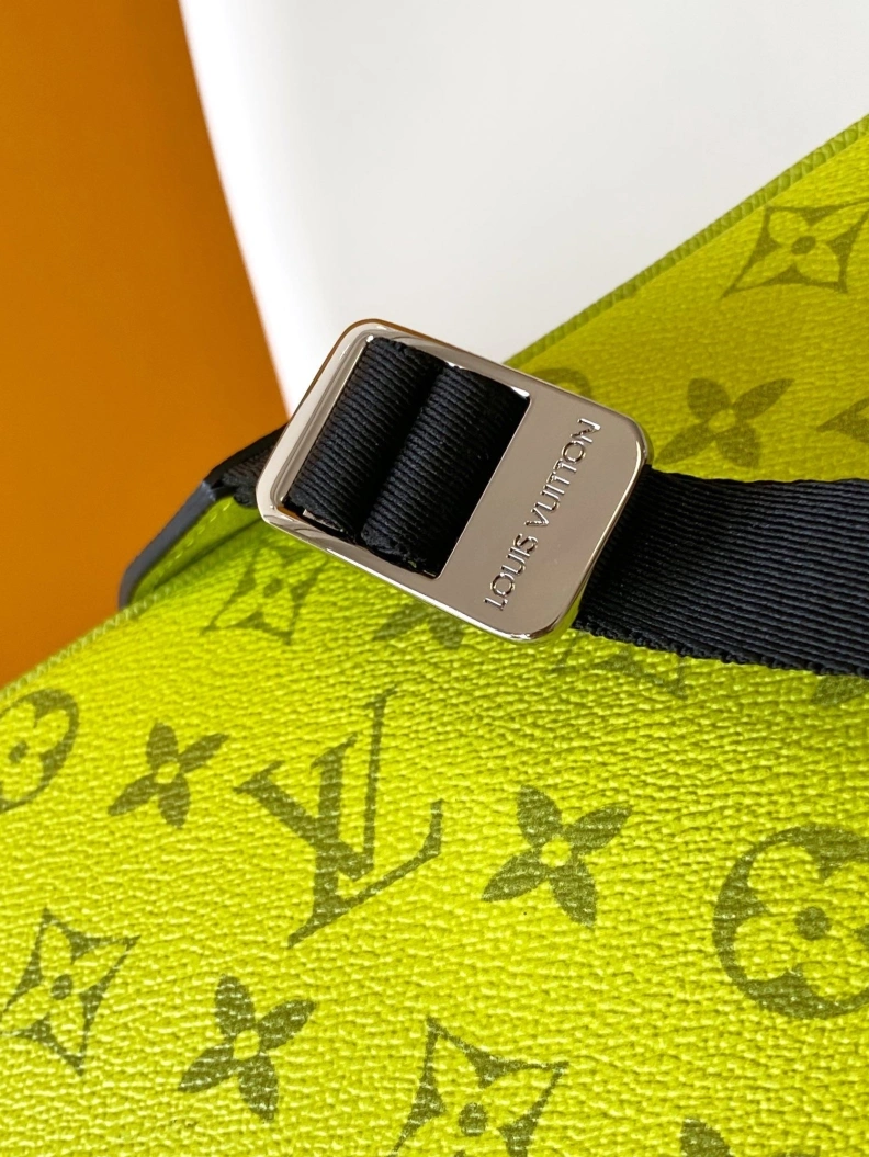 Timeless LX Satchel bags 8870