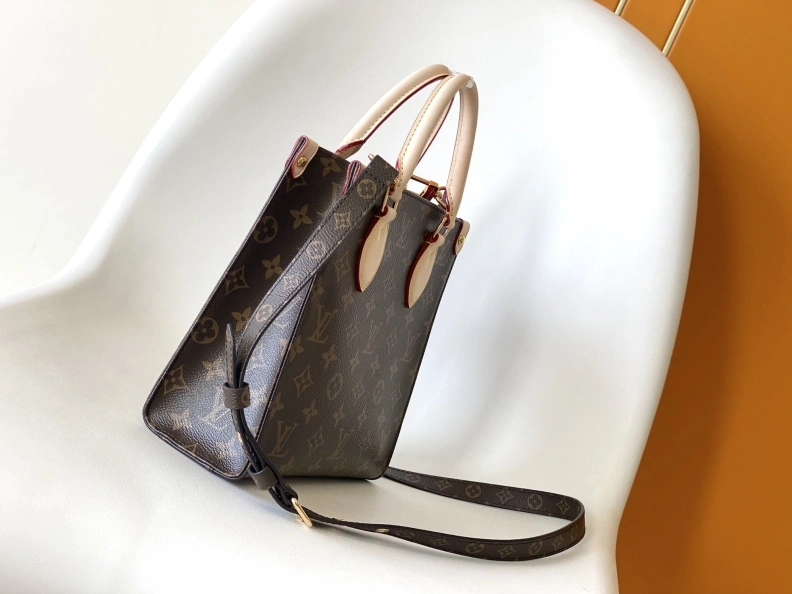 DailyWear LX Top Handle Bags 8229