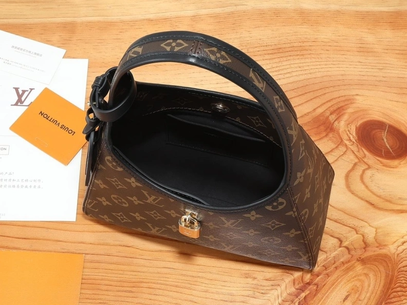 Lightweight LX Top Handle Bags 8213