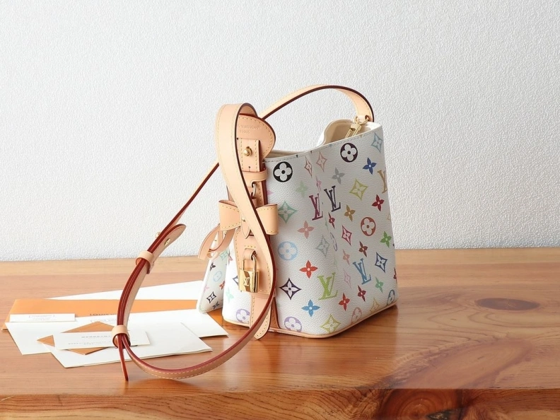 LX Satchel bags SportInspired 8851