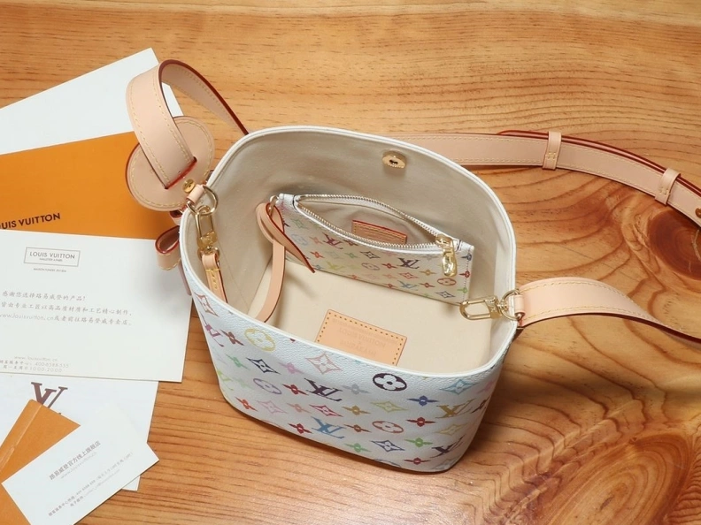 LX Satchel bags SportInspired 8851