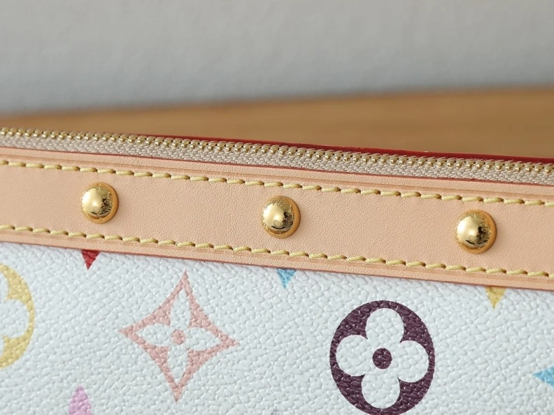 Unique LX Top Handle Bags 8235