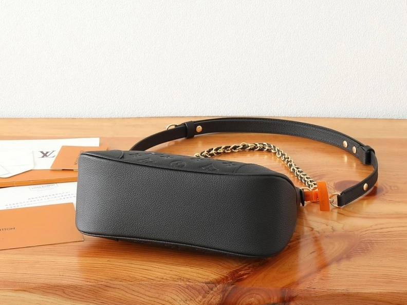 Lightweight LX Satchel bags 8814