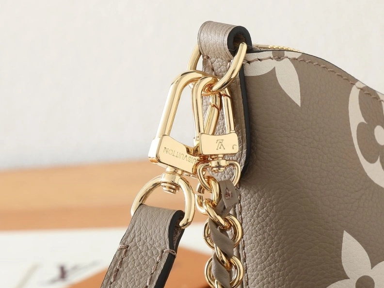 LX Satchel bags Timeless 8813