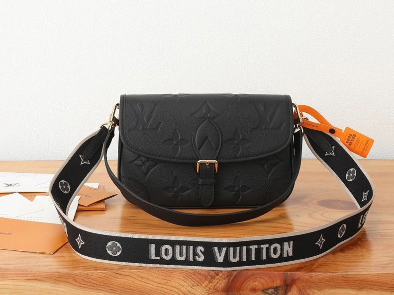 LX Satchel bags Unique 8806