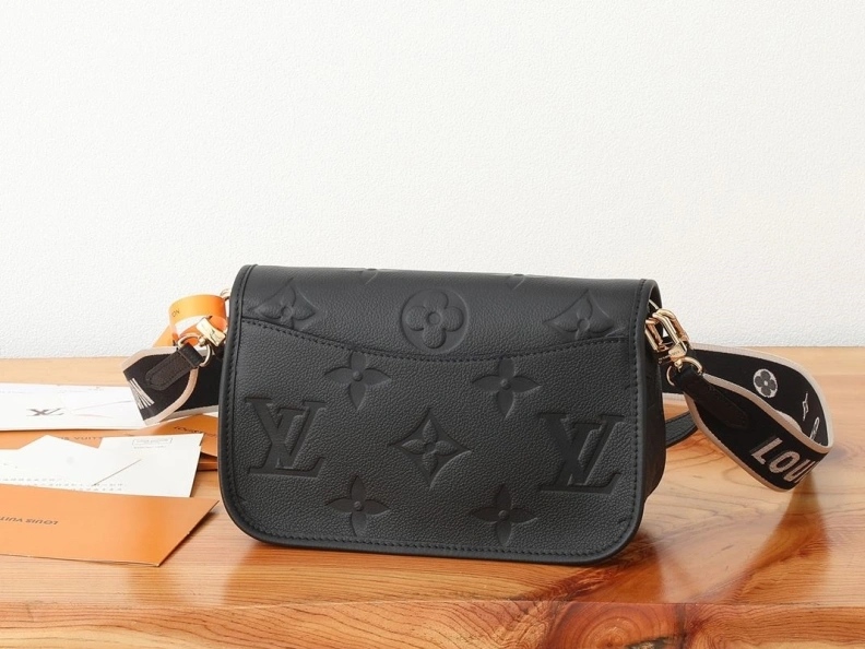 LX Satchel bags Unique 8806